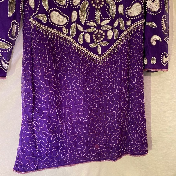 Vintage Long Sleeved Dress w/Beaded Sequin Detail - Picture 5 of 12